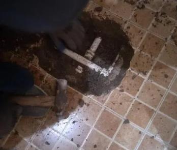 景宁卫生间漏水维修公司为您分享下卫生间渗水如何处理及注意事项